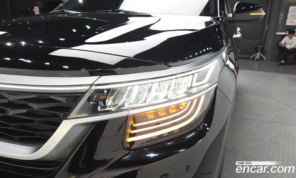 Kia Seltos 2019 1.6 автомат (гидро), фото 8 Kia Seltos 2019 1.6 автомат (гидро), фото 8