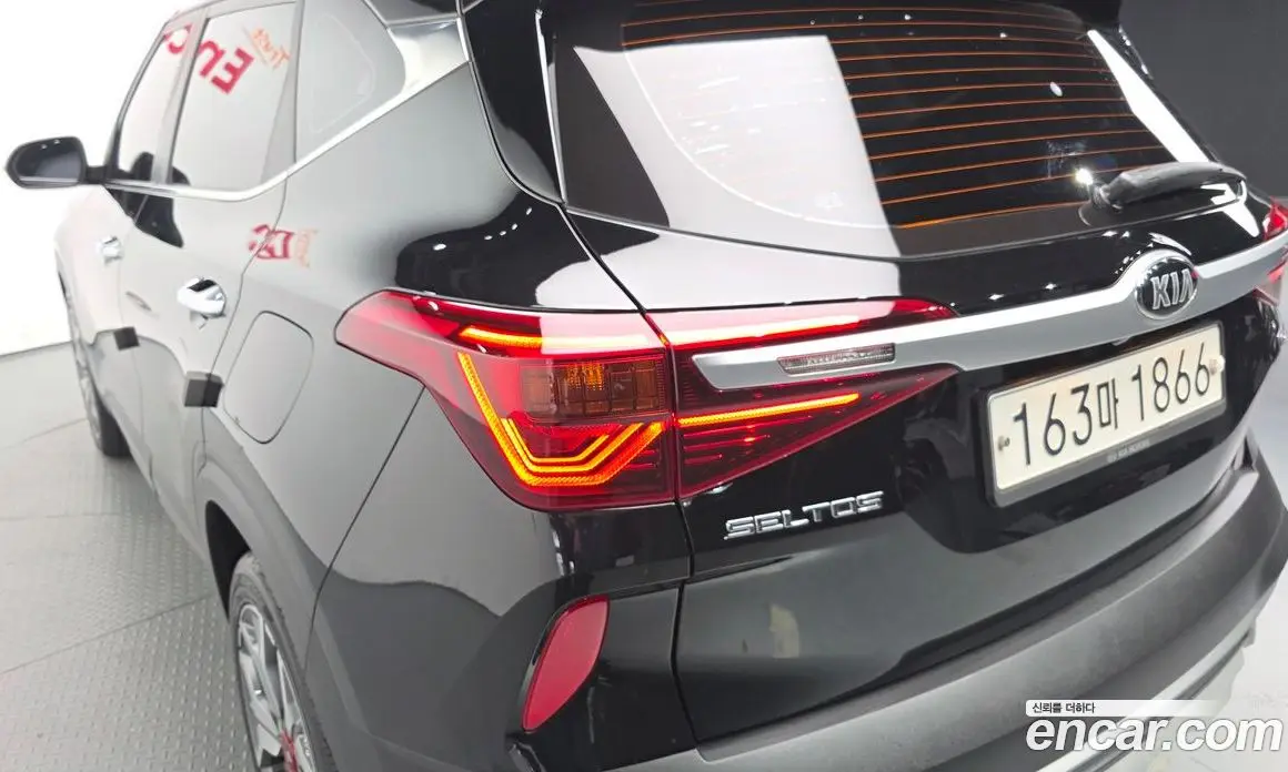 Kia Seltos 2019 1.6 автомат (гидро), фото 9 Kia Seltos 2019 1.6 автомат (гидро), фото 9