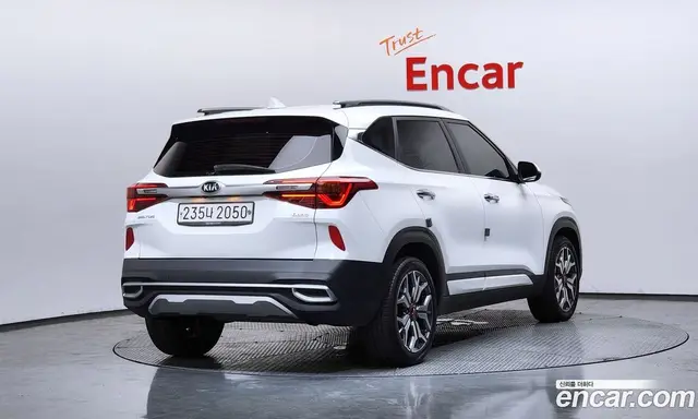 Kia Seltos 2020 1.6 автомат (гидро), миниатюра 2