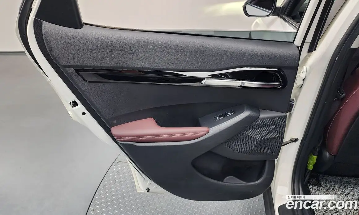 Kia Seltos 2020 1.6 автомат (гидро), фото 15