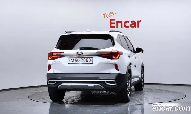Kia Seltos 2020 1.6 автомат (гидро), миниатюра 4