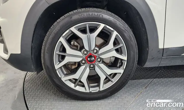 Kia Seltos 2020 1.6 автомат (гидро), миниатюра 5