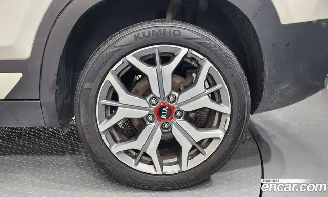 Kia Seltos 2020 1.6 автомат (гидро), миниатюра 7