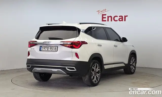 Kia Seltos 2022 1.6 автомат (гидро), миниатюра 2 Kia Seltos 2022 1.6 автомат (гидро), миниатюра 2