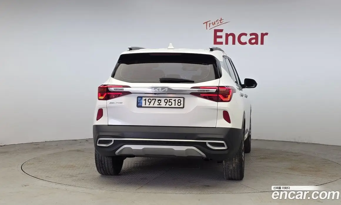 Kia Seltos 2022 1.6 автомат (гидро), фото 4 Kia Seltos 2022 1.6 автомат (гидро), фото 4