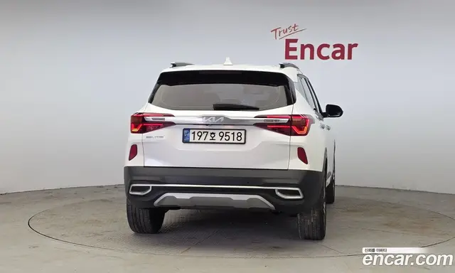 Kia Seltos 2022 1.6 автомат (гидро), миниатюра 4 Kia Seltos 2022 1.6 автомат (гидро), миниатюра 4