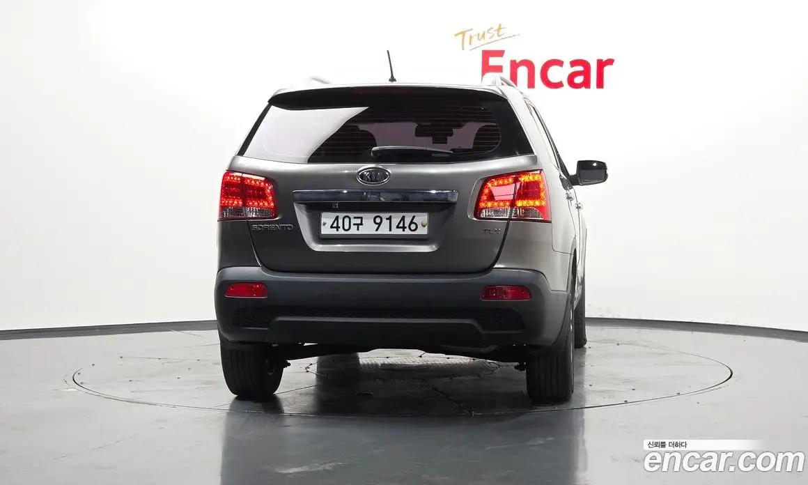 Kia Sorento 2012 2.0 автомат (гидро), фото 4 Kia Sorento 2012 2.0 автомат (гидро), фото 4