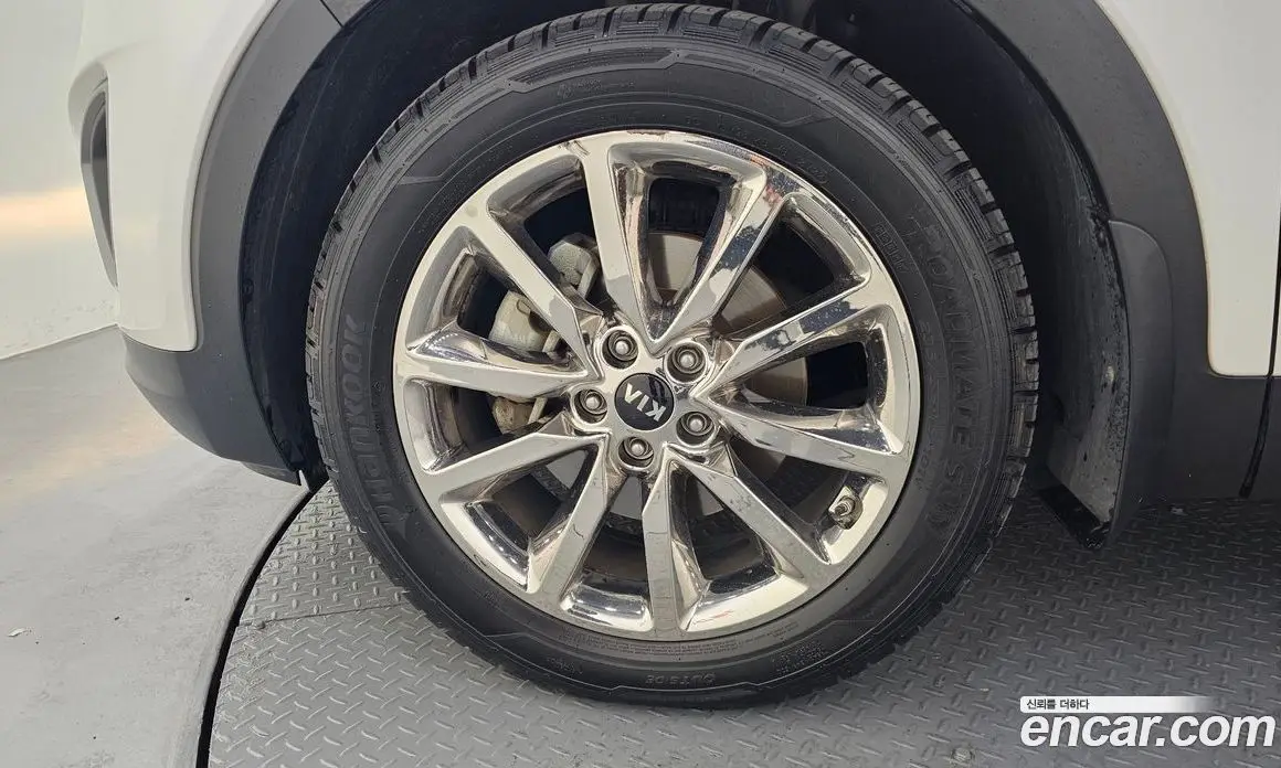 Kia Sorento 2014 2.0 автомат (гидро), фото 5 Kia Sorento 2014 2.0 автомат (гидро), фото 5