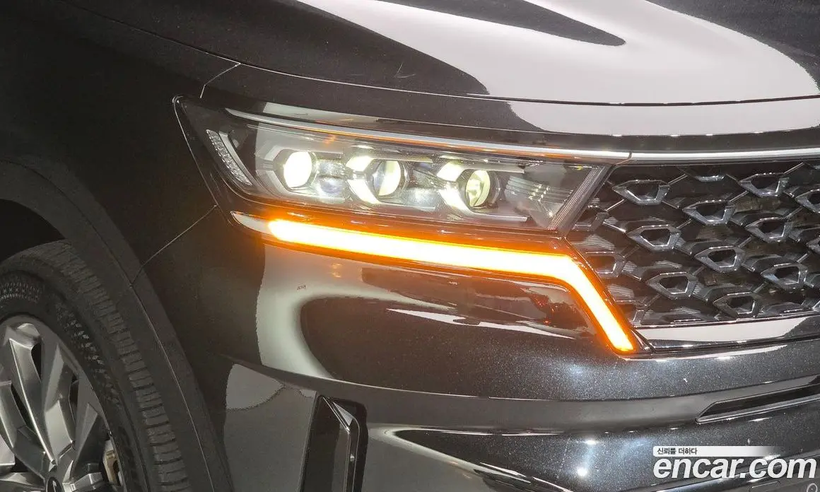 Kia Sorento 2022 2.2 автомат (гидро), фото 8
