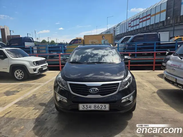 Kia Sportage 2011 2.0 автомат (гидро), миниатюра 2