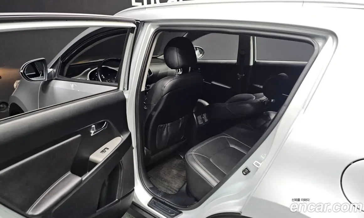 Kia Sportage 2014 2.0 автомат (гидро), фото 17