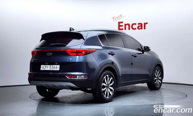 Kia Sportage 2015 2.0 автомат (гидро), миниатюра 2