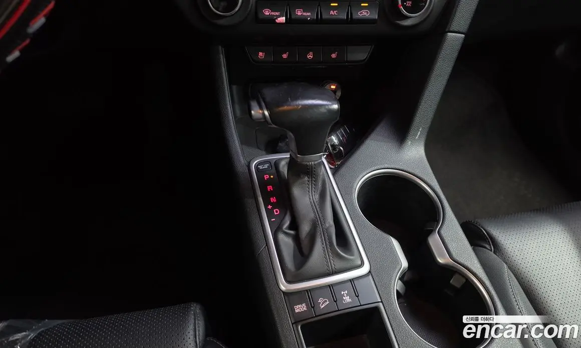 Kia Sportage 2015 2.0 автомат (гидро), фото 9