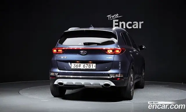 Kia Sportage 2018 2.0 автомат (гидро), миниатюра 4
