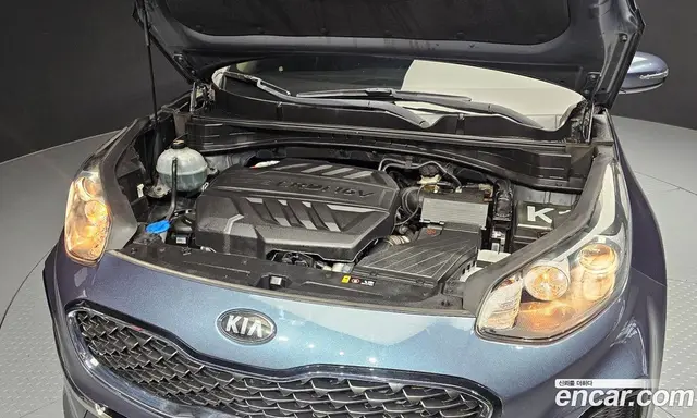 Kia Sportage 2018 2.0 автомат (гидро), миниатюра 6
