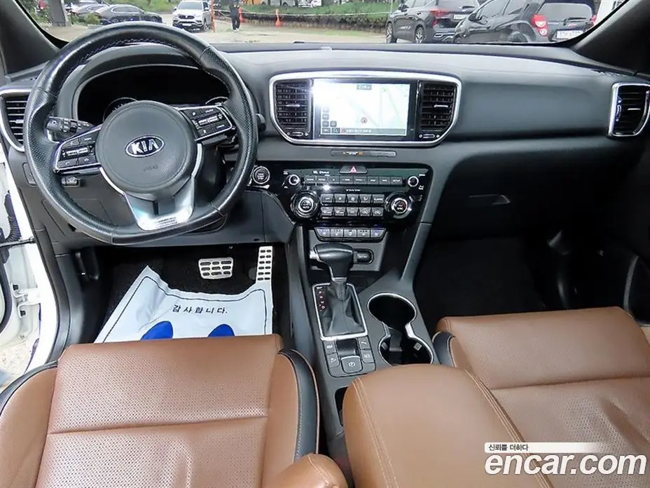 Kia Sportage 2018 2.0 автомат (гидро), фото 7