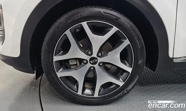 Kia Sportage 2018 2.0 автомат (гидро), миниатюра 5