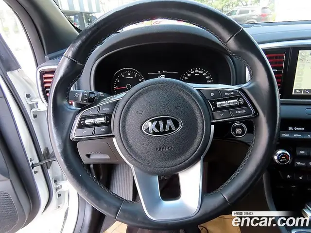 Kia Sportage 2019 2.0 автомат (гидро), миниатюра 8 Kia Sportage 2019 2.0 автомат (гидро), миниатюра 8