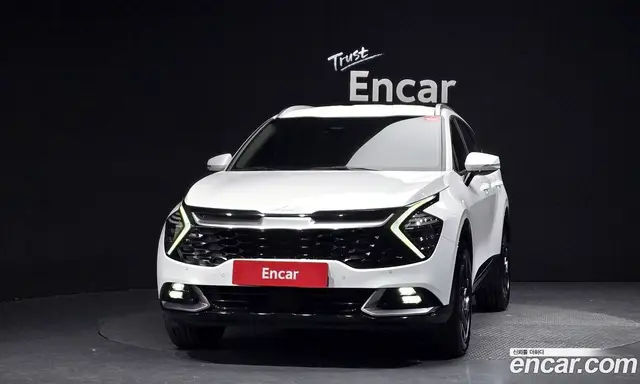 Kia Sportage 2021 1.6 автомат (гидро), миниатюра 3