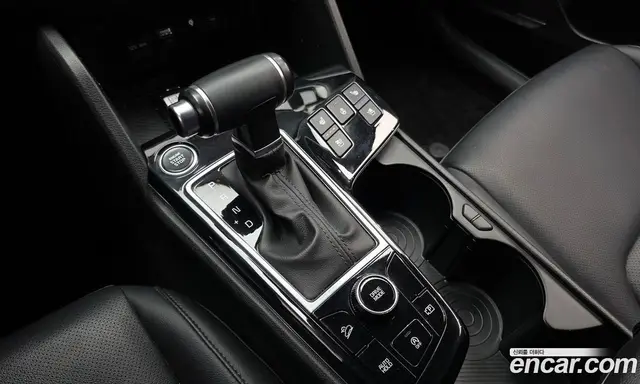 Kia Sportage 2023 2.0 автомат (гидро), миниатюра 9