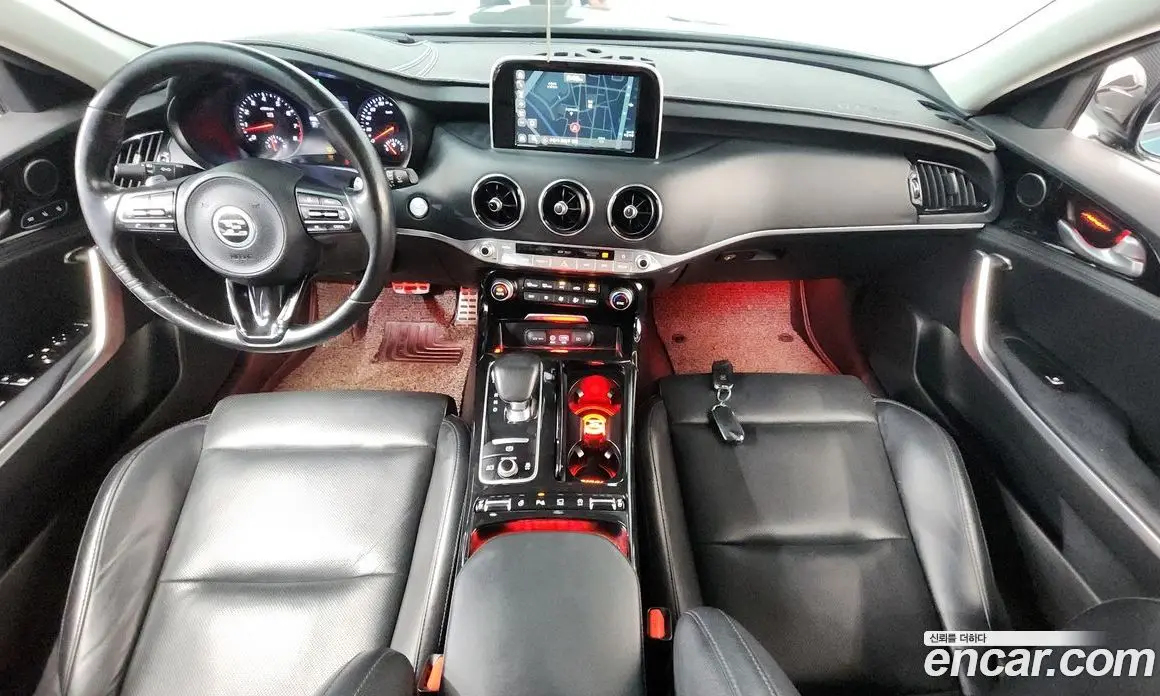 Kia Stinger 2017 3.3 автомат (гидро), фото 7