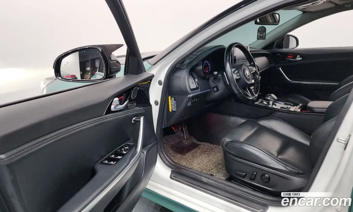 Kia Stinger 2017 3.3 автомат (гидро), фото 10