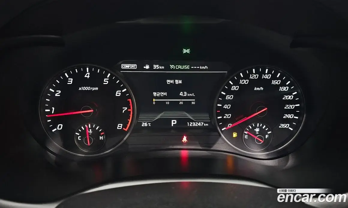 Kia Stinger 2017 2.0 автомат (гидро), фото 8 Kia Stinger 2017 2.0 автомат (гидро), фото 8