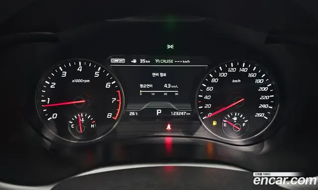 Kia Stinger 2017 2.0 автомат (гидро), миниатюра 8 Kia Stinger 2017 2.0 автомат (гидро), миниатюра 8