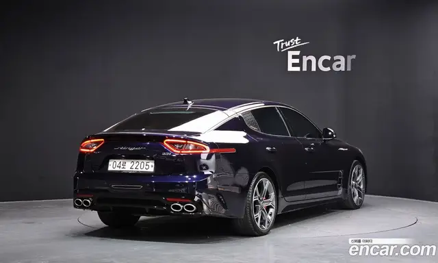 Kia Stinger 2017 2.0 автомат (гидро), миниатюра 2