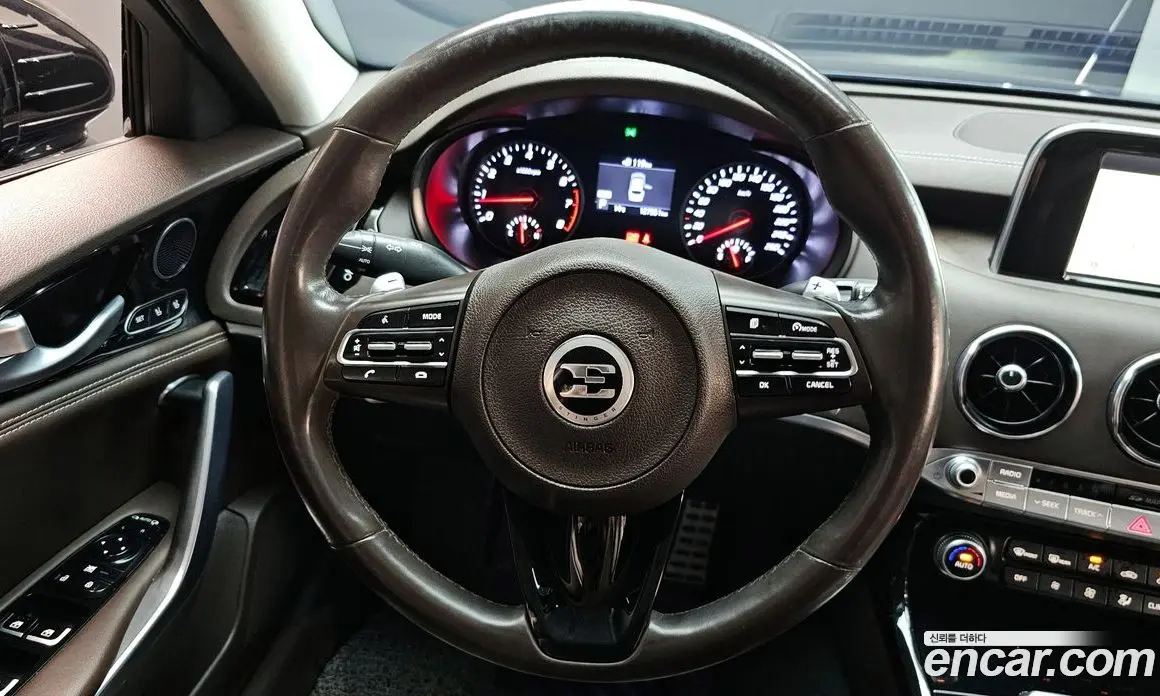 Kia Stinger 2017 2.0 автомат (гидро), фото 13