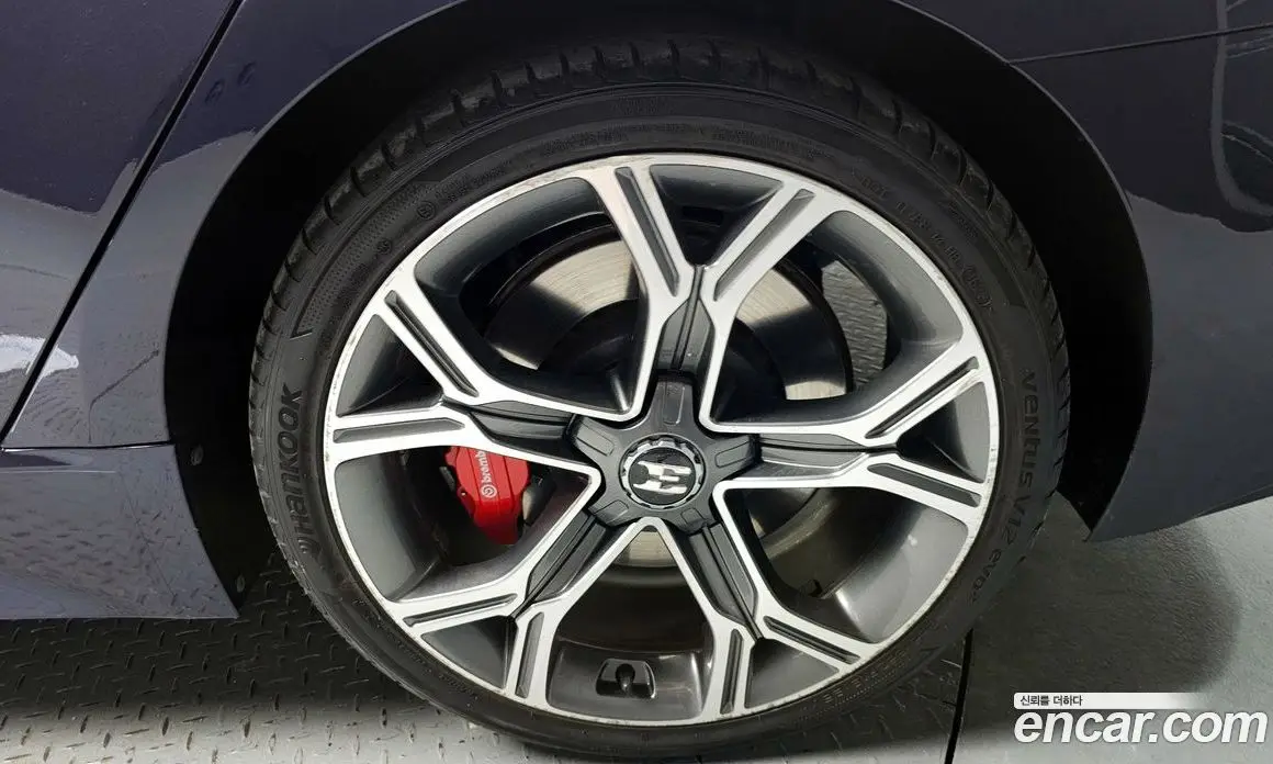 Kia Stinger 2017 2.0 автомат (гидро), фото 5