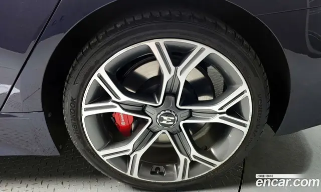 Kia Stinger 2017 2.0 автомат (гидро), миниатюра 5