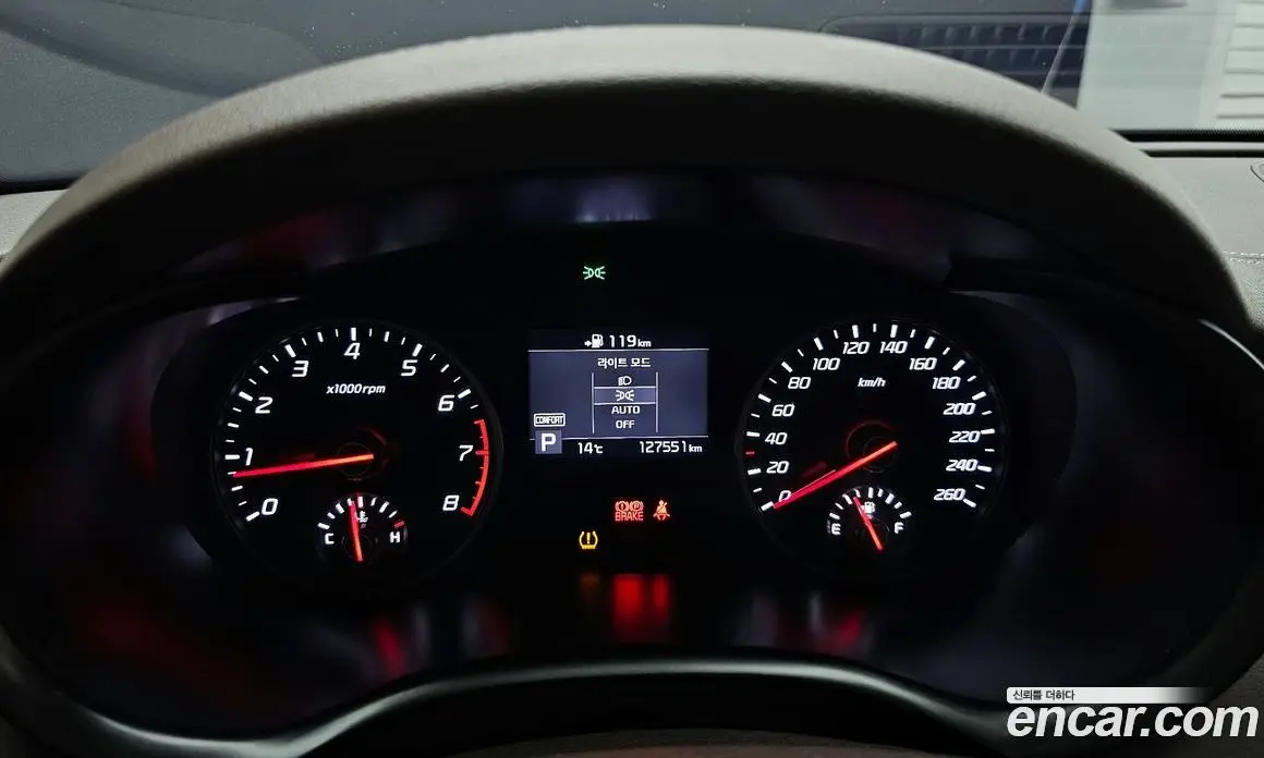 Kia Stinger 2017 2.0 автомат (гидро), фото 8
