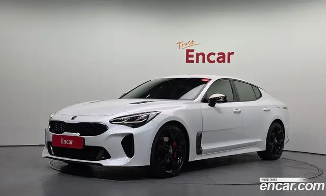 Kia Stinger, 2017, 139 189 км