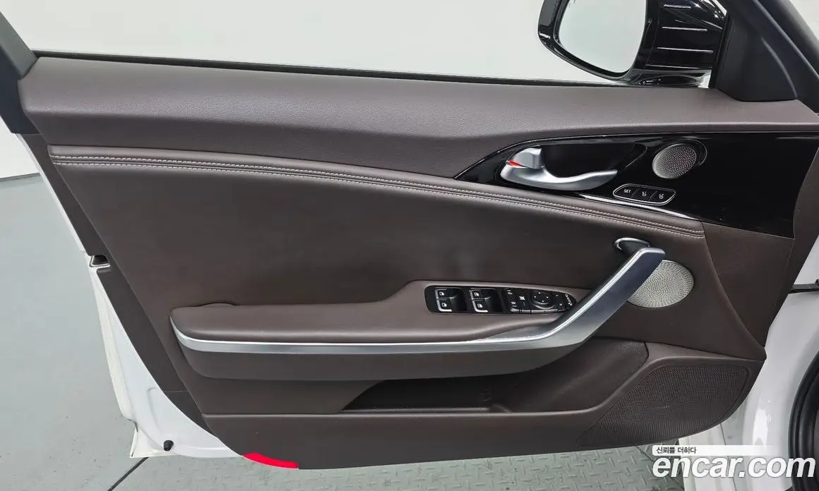 Kia Stinger 2017 2.0 автомат (гидро), фото 15