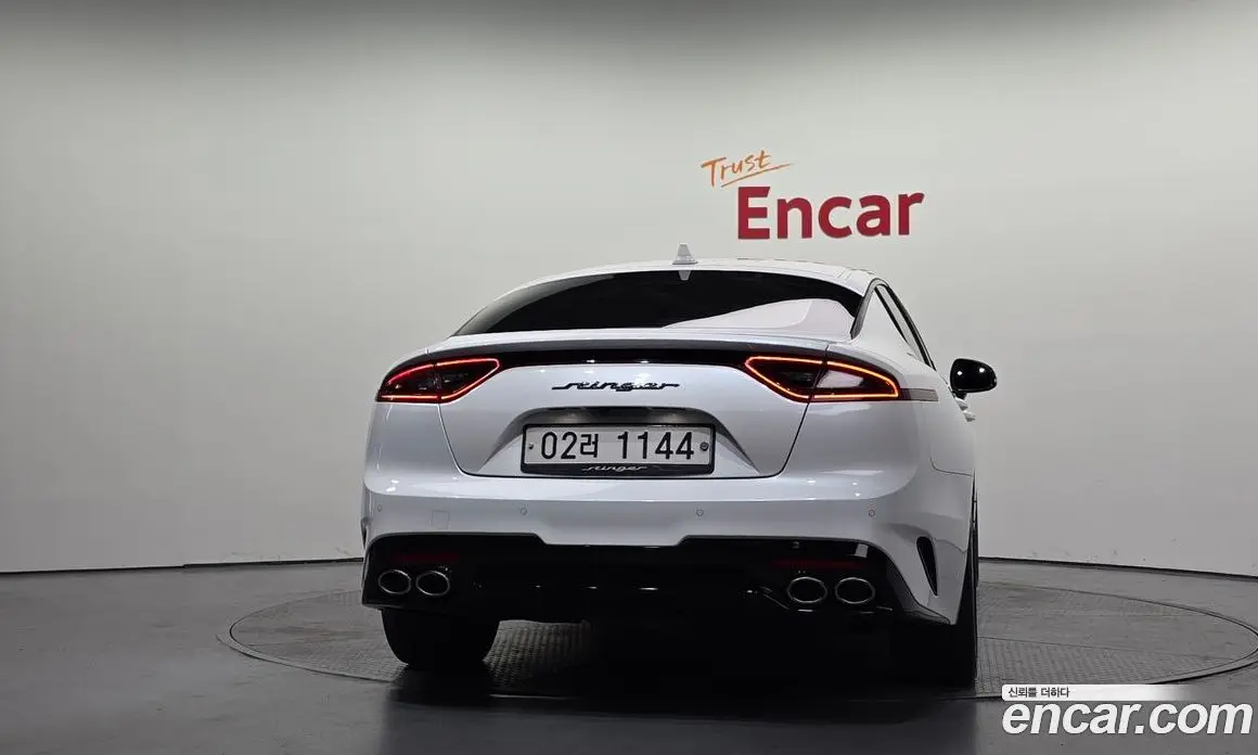 Kia Stinger 2017 2.0 автомат (гидро), фото 4