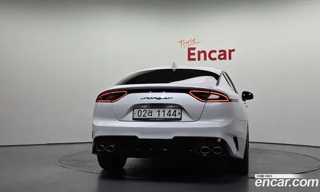 Kia Stinger 2017 2.0 автомат (гидро), миниатюра 4
