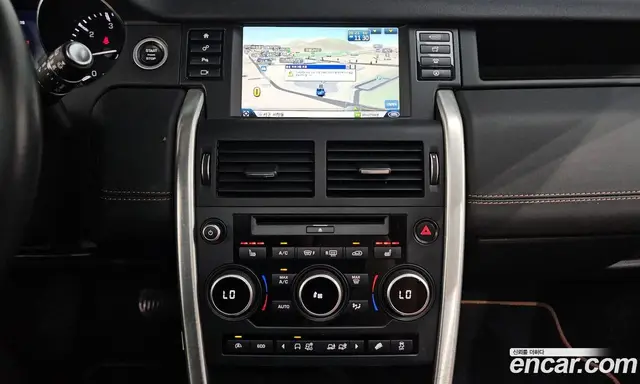 Land Rover Discovery Sport 2016 2.0 автомат (гидро), миниатюра 12