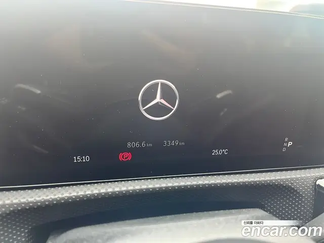 Mercedes-Benz A-Class 2024 2.0 автомат (гидро), миниатюра 8