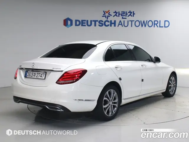Mercedes-Benz C-Class 2015 2.1 автомат (гидро), миниатюра 2 Mercedes-Benz C-Class 2015 2.1 автомат (гидро), миниатюра 2