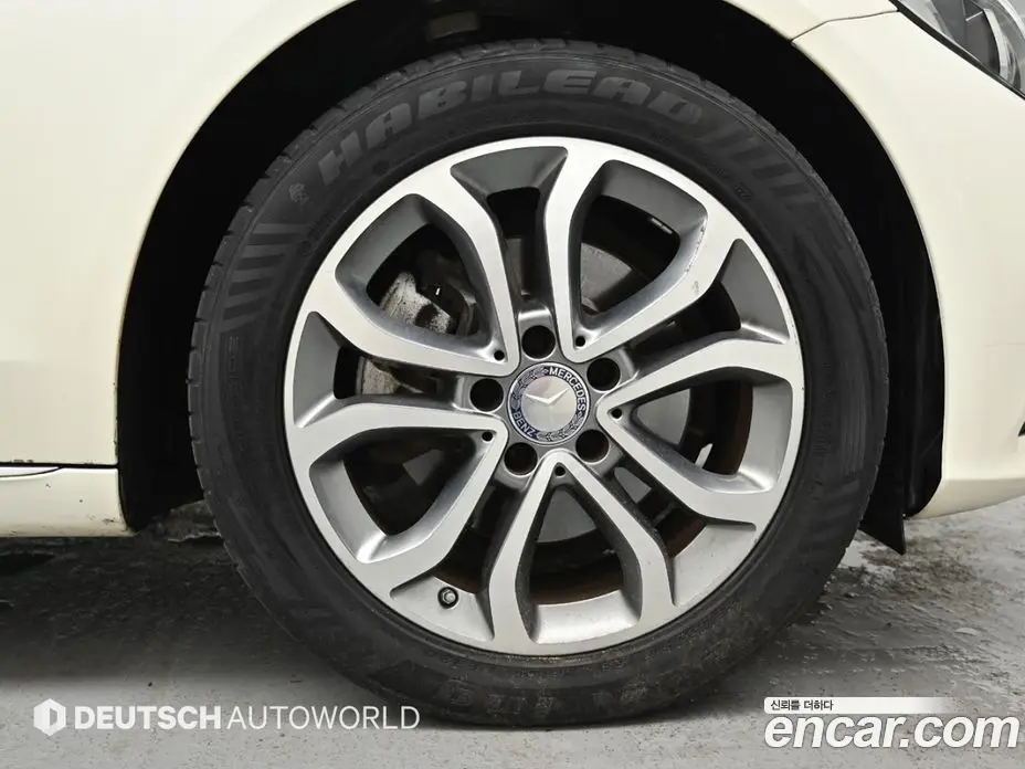 Mercedes-Benz C-Class 2015 2.1 автомат (гидро), фото 5 Mercedes-Benz C-Class 2015 2.1 автомат (гидро), фото 5