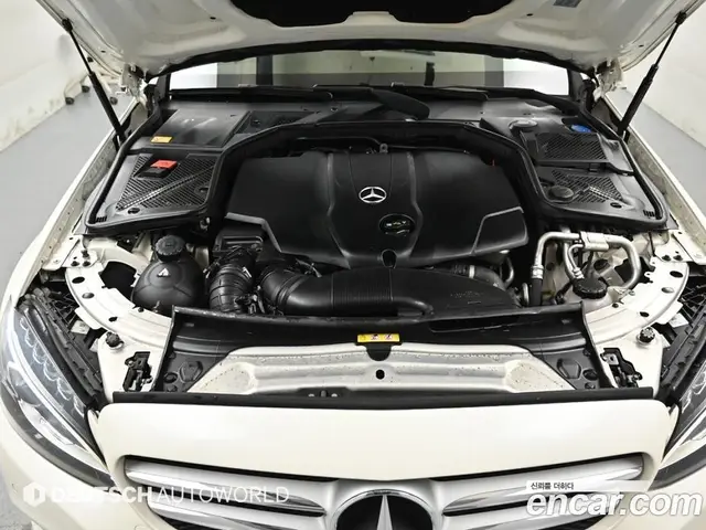 Mercedes-Benz C-Class 2015 2.1 автомат (гидро), миниатюра 6 Mercedes-Benz C-Class 2015 2.1 автомат (гидро), миниатюра 6