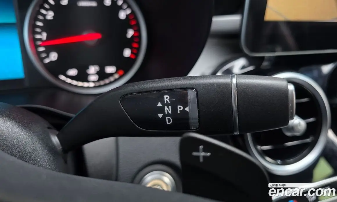 Mercedes-Benz C-Class 2019 2.0 автомат (гидро), фото 9 Mercedes-Benz C-Class 2019 2.0 автомат (гидро), фото 9