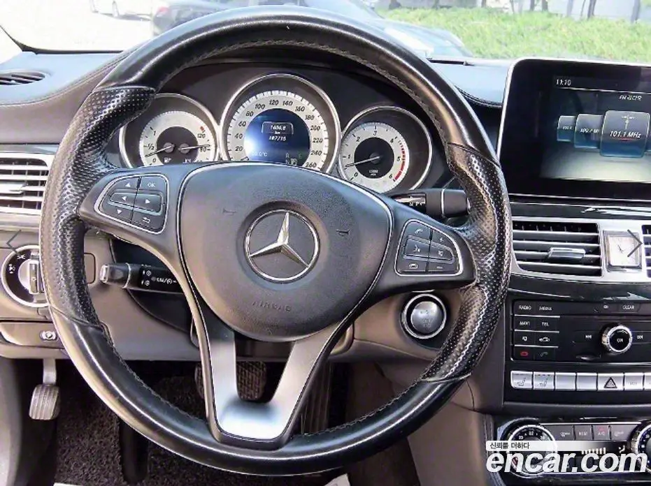 Mercedes-Benz CLS-Class 2016 3.0 автомат (гидро), фото 8 Mercedes-Benz CLS-Class 2016 3.0 автомат (гидро), фото 8