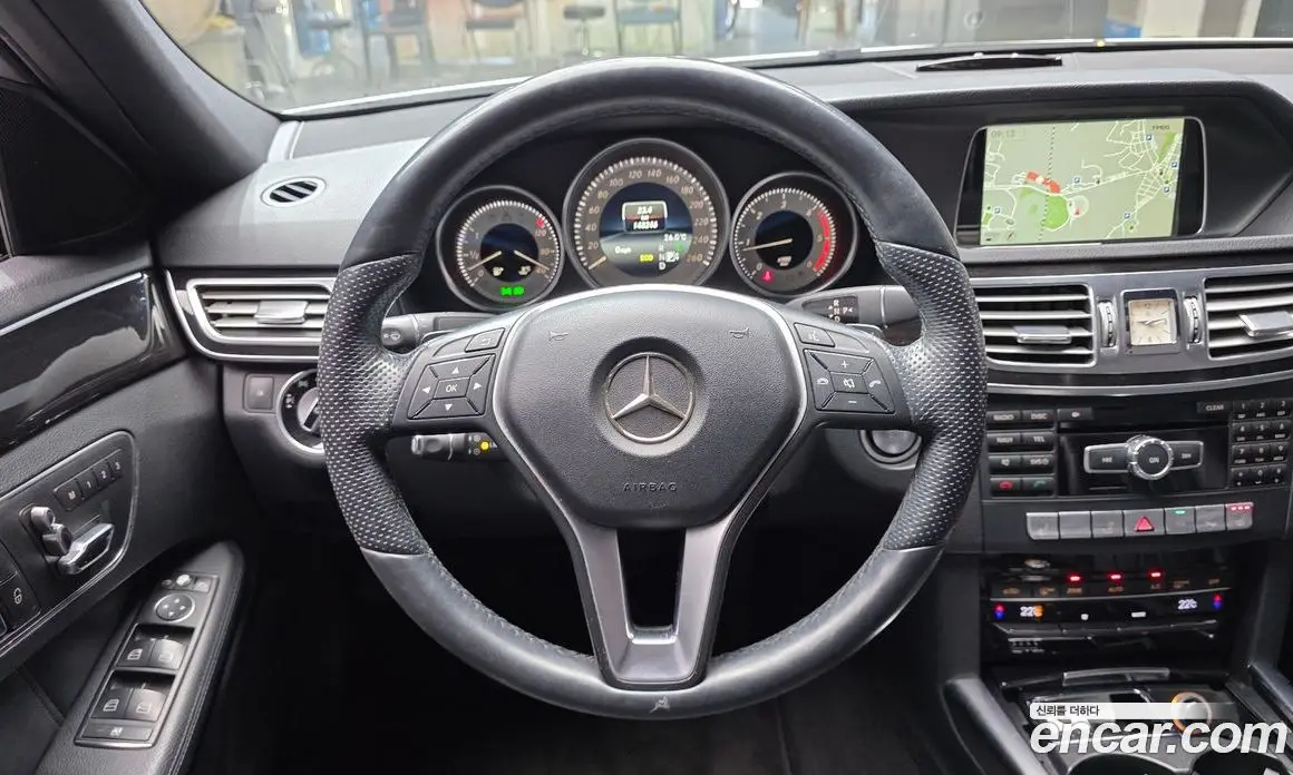 Mercedes-Benz E-Class 2013 2.1 автомат (гидро), фото 13