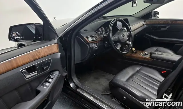 Mercedes-Benz E-Class 2013 3.5 автомат (гидро), миниатюра 11