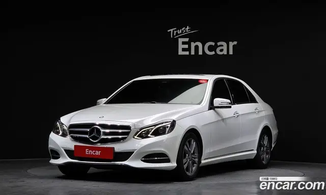 Mercedes-Benz E-Class, 2015, 119 413 км