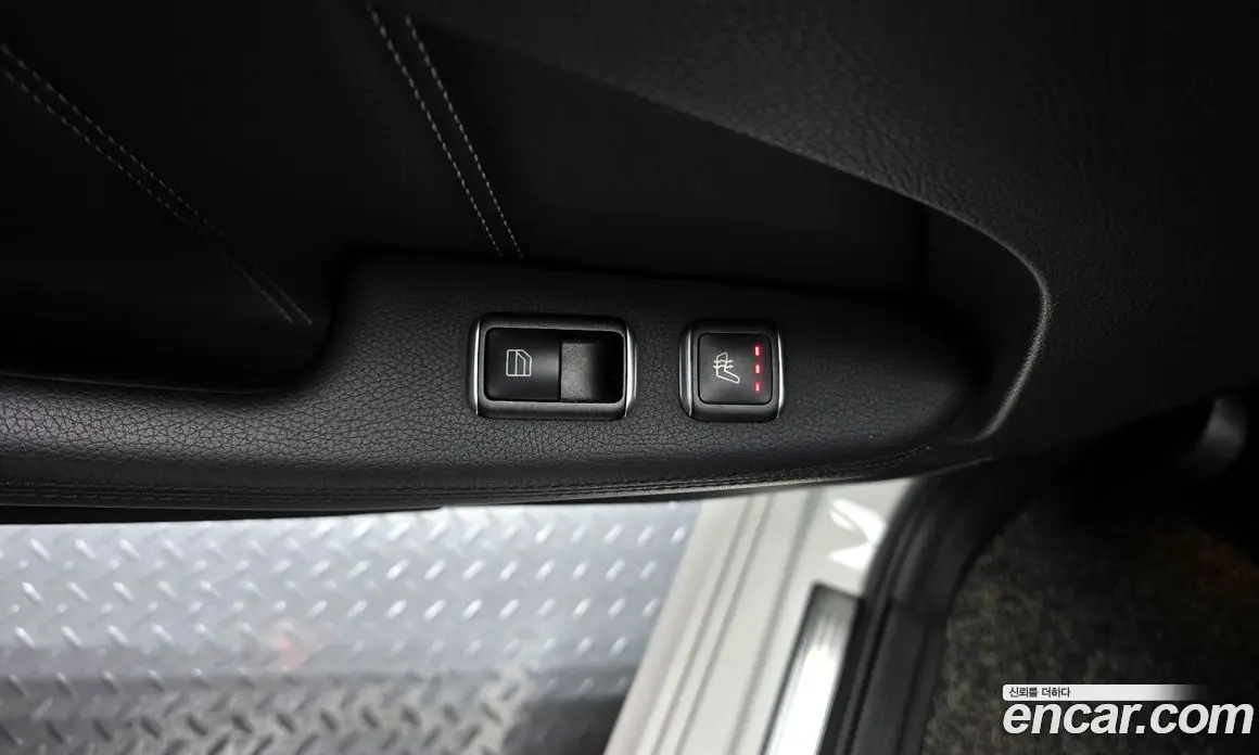 Mercedes-Benz E-Class 2015 2.1 автомат (гидро), фото 16
