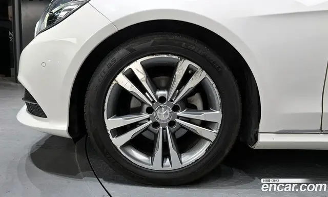 Mercedes-Benz E-Class 2015 2.1 автомат (гидро), миниатюра 5