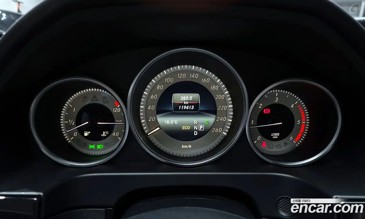 Mercedes-Benz E-Class 2015 2.1 автомат (гидро), фото 8